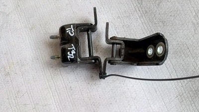 Петлі двері задня правий nissan x-trail t32 фото №1