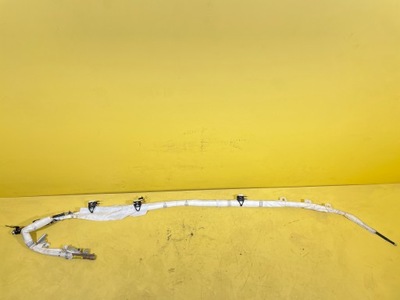 Volvo xc90 шторка безпеки права фото №1