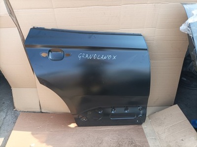 Обшивка двері nowe grandland праве задня yp00008880 фото №1