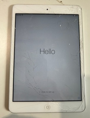 Tablet Apple iPad Mini A1455 7,9" srebrny 16GB