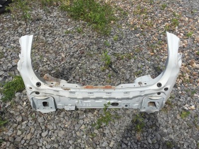 Volvo v40- pas задній фото №1