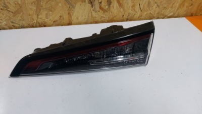 Лампа r правая правый задний  задняя toyota corolla универсал e21 combi e 21 w крышка фото №1