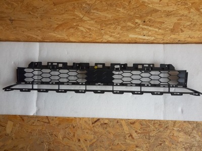 Решётка радиатора решётка бампера audi q2 s-line средняя 81a фото №1