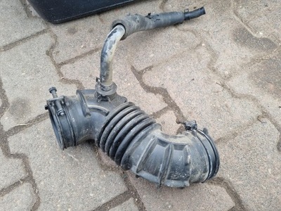 Wąż труба повітрозабірник повітря kia soul ii 1.6i бензин 28140-b2000 фото №1