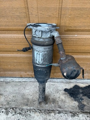 Амортизатор правый задняя sport 4e0616002f audi a8 d3 фото №1