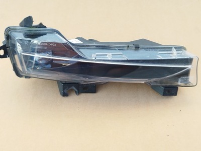 Tesla model 3 протитуманна фара правий led drl 1077396-00-c фото №1