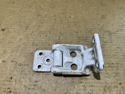 Петля двері верхній правий задня mercedes sprinter 906 a9067400537 фото №1