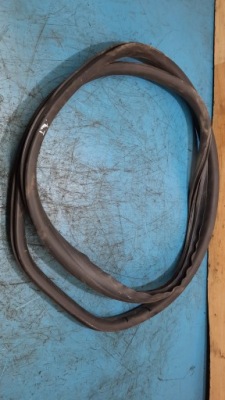 Прокладка двері лівий задня volvo v60 10-18r фото №1