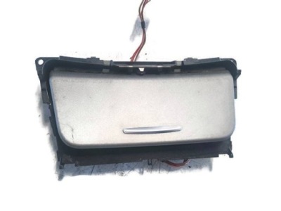 Bmw 1 e87 06r пепельница 7078571 фото №1