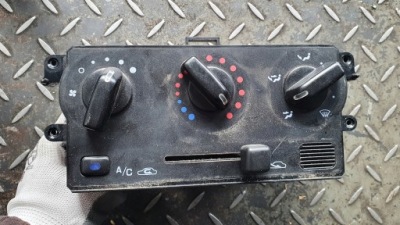 Панель обдув i ac nissan micra k11 фото №1