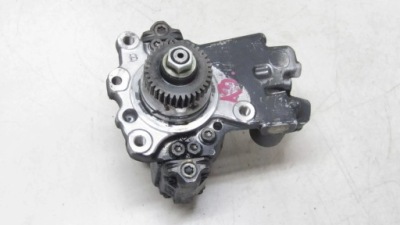 Ssangyong rodius ii 2.0 насос упорскування a6710700101 фото №1