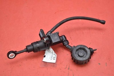 Помпа зчеплення 6r0721388d skoda rapid 1.6 tdi 90 km 12-17 фото №1