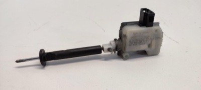 Skoda octavia ii scout привод крышка заливной 1z0810773 фото №1