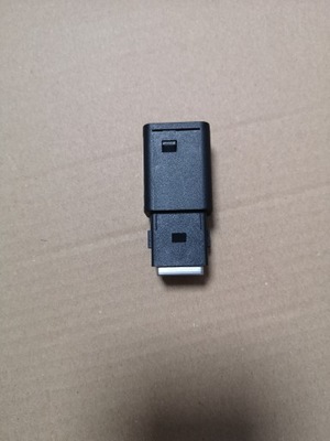 Peugeot 2008 ii port разъём usb фото №1