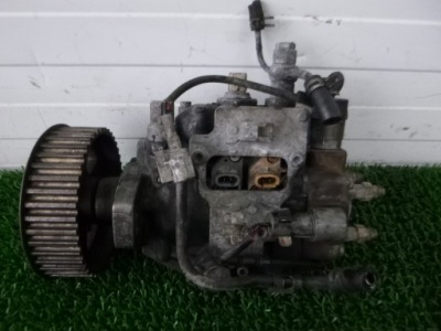 Toyota 4runner hilux 90- 2.4 td насос упорскування оригінальний номер фото №1