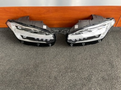 Volvo xc90 2 ліхтарі  ліва правий full led нове фото №1