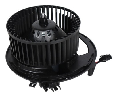 Вентилятор обдув audi q3 f3 2018 - фото №1