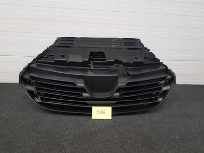 Решітка радіатора решітка радіатора бампера renault trafic iii 2014-2019 фото №1