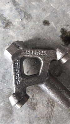 Scania r 4 коромисло штовхач клапана 1514626 фото №1