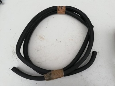 Прокладка кузовна лівий задня kia ceed 07-12 фото №1