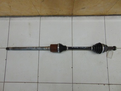 Привідний вал права jaguar f-pace 2.0d фото №1