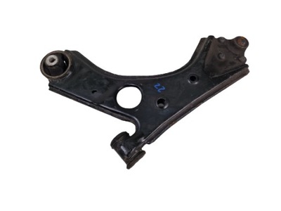 Важіль правий перед fiat 500l фото №1