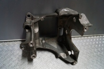 Jaguar xf 3.0 d v6 кронштейн кронштейн фото №1