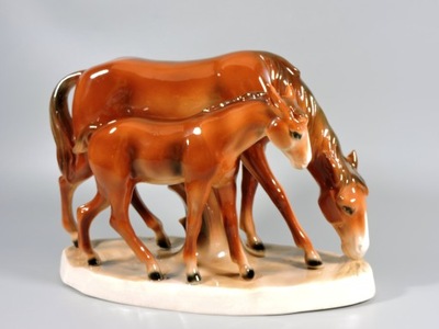 Figurka koń 2 konie porcelana Sitzendorf antyk 1930