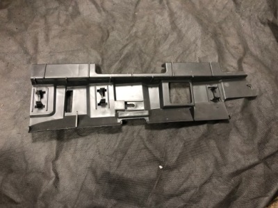 Volvo s40 v40 напрямна бампера лівий задня фото №1