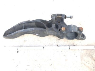 Кронштейн подушек правый задний  volvo fh 2 21196826 фото №1