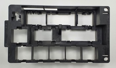 Кронштейн коробка запобіжників mercedes w124 фото №1