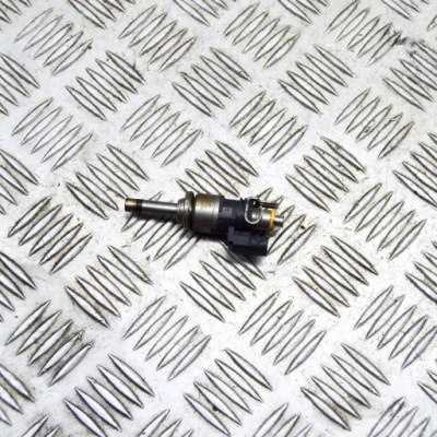 Porsche panamera 970 2016 форсунка топлива фото №1