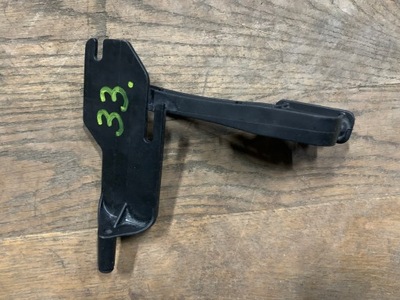 Mercedes w203 кронштейн заливної пального a2038206614 фото №1