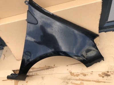 Правый  крыло  renault clio 3 3 nv676 комплектный  2005-2009 185 фото №1