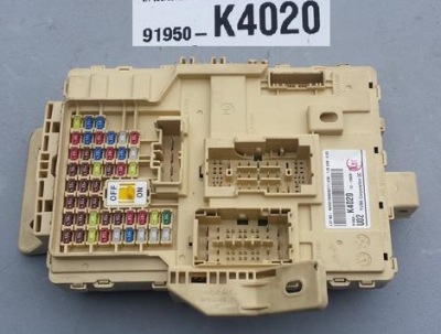 Коробка запобіжників hyundai kona електрик 91950-k4020 фото №1