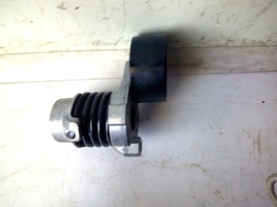 Натягувач ремінь оригінальний номер 0,9 1,2 renault dacia nissan фото №1