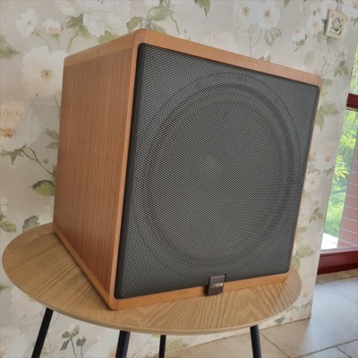 Subwoofer pasywny Canton PLUS C 70 W orzech