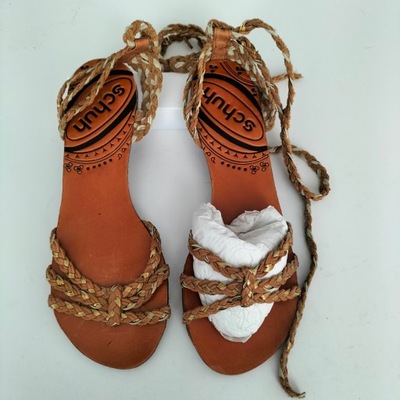 Nowe sandały Schuh Nr. 37 rzymianki