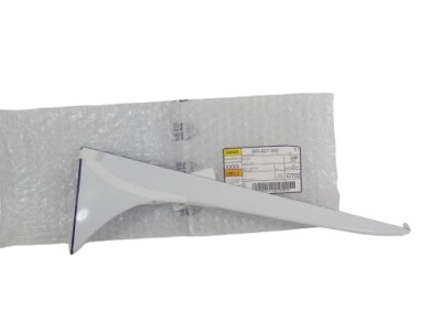 Молдинг крышки правый задняя skoda kodiaq 565827932 фото №1