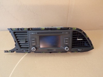 Радіо seat оригінальний номер 5f0035869a фото №1