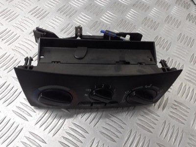 Панель обдув кондиціонера mitsubishi space star mn108632 фото №1