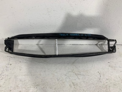 Tesla s lift воздуховод воздуха впуск 1057847-00- фото №1