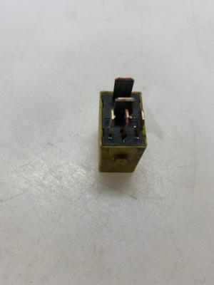 Реле mercedes 0025421219 фото №1