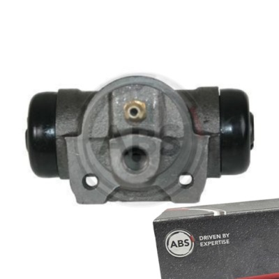 Цилиндрик тормозной nissan terrano ii 2.4 2.7 td фото №1