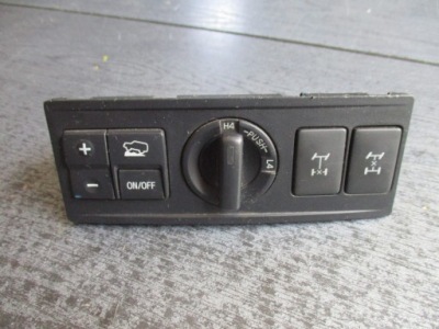 Панель приводов toyota land cruiser 58844-60020 фото №1