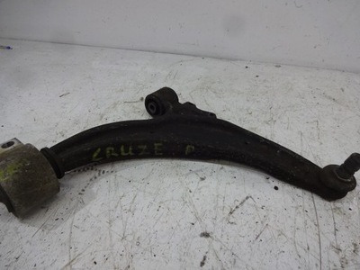 Важіль правий перед chevrolet cruze фото №1