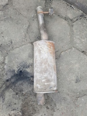 Гаситель средний левый mercedes w220 3.2 v6 фото №1