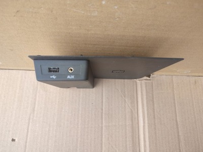 ПАНЕЛЬ INTERFACE USB AUX ГНІЗДО SKODA RAPID РЕСТАЙЛ 67TYS PRZEBIEGU 5JB857367B