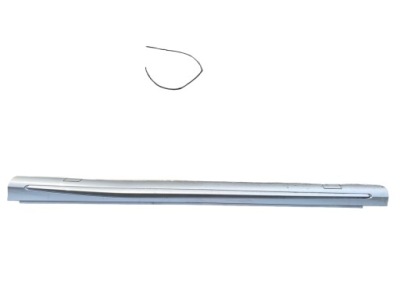 Mercedes a 176 amg молдинг поріг права 1766980054 оригінал фото №1