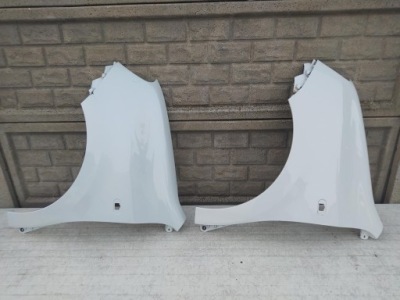 Крила лівий renault twingo 3 iii 2014 - 2018 оригінал фото №1